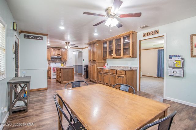 1319 N Cedar Street, Brownfield, TX 79316