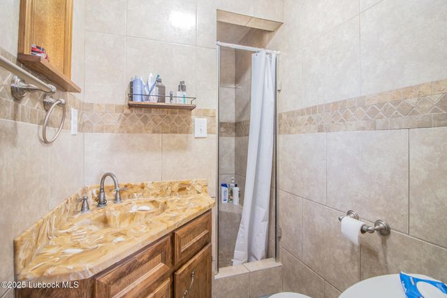 1319 N Cedar Street, Brownfield, TX 79316