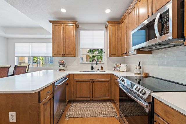 2502 Gardens Parkway, Palm Beach Gardens, FL 33410