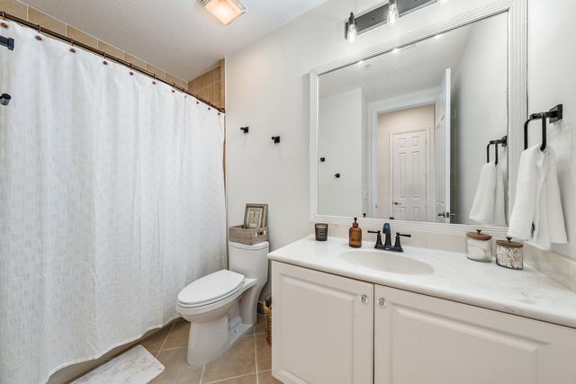 2502 Gardens Parkway, Palm Beach Gardens, FL 33410