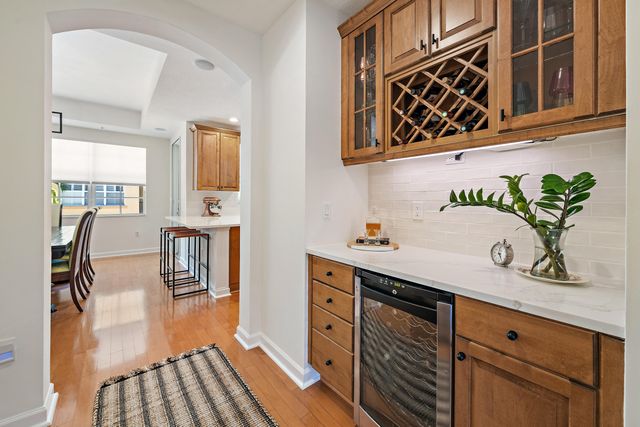 2502 Gardens Parkway, Palm Beach Gardens, FL 33410