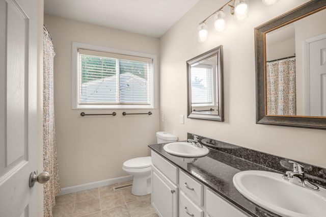282 Annapolis Street E, West Saint Paul, MN 55118