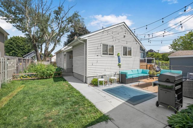 282 Annapolis Street E, West Saint Paul, MN 55118