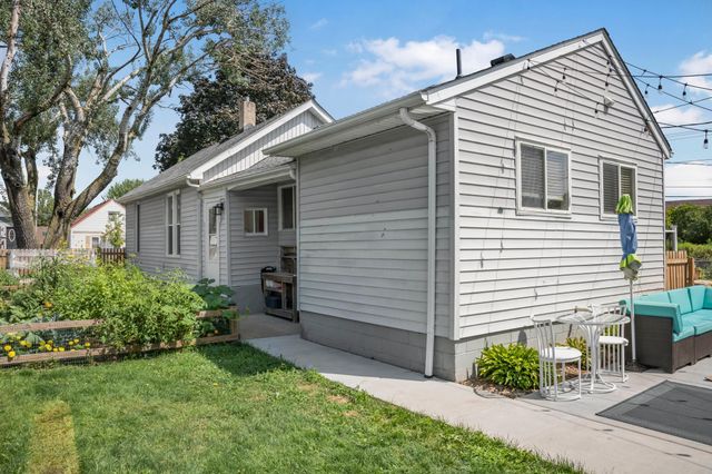 282 Annapolis Street E, West Saint Paul, MN 55118