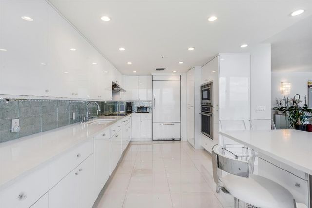 2600 S Ocean Boulevard 11-E, Boca Raton, FL 33432