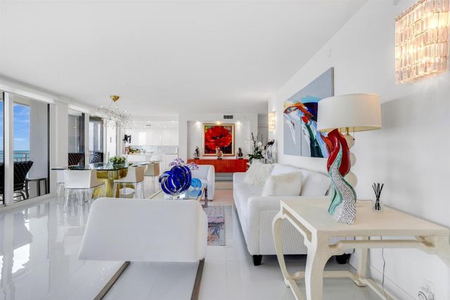 2600 S Ocean Boulevard 11-E, Boca Raton, FL 33432