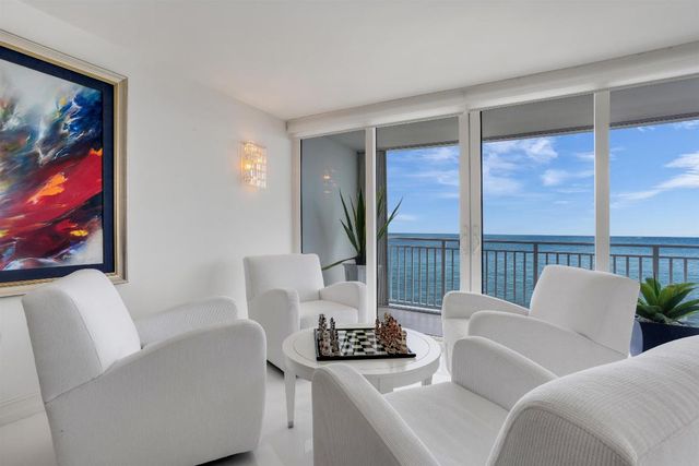 2600 S Ocean Boulevard 11-E, Boca Raton, FL 33432