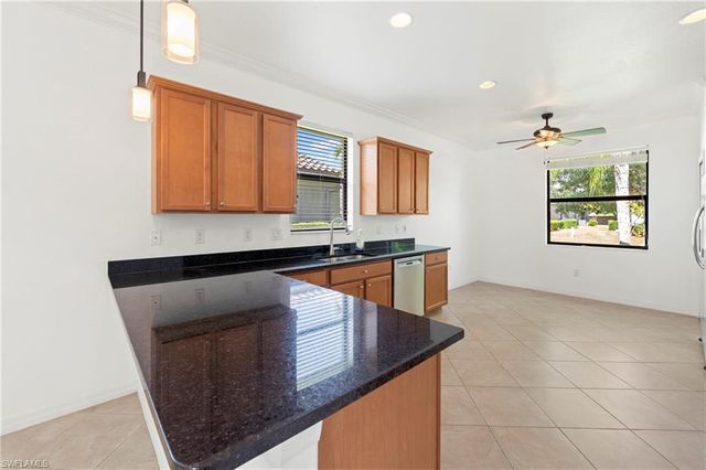 2769 Via Piazza LOOP, Fort Myers, FL 33905