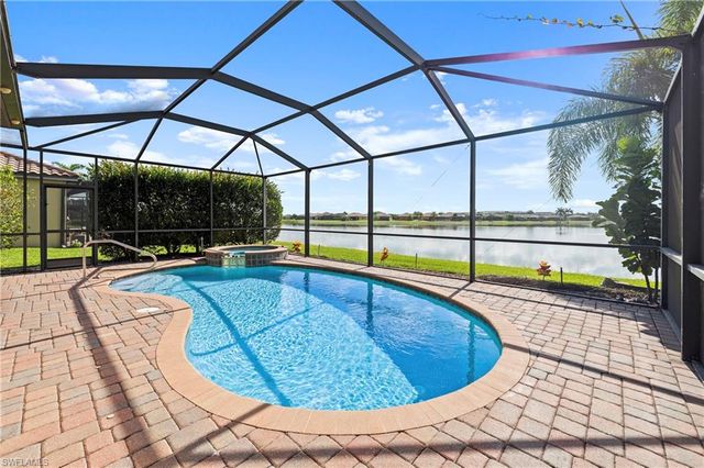 2769 Via Piazza LOOP, Fort Myers, FL 33905