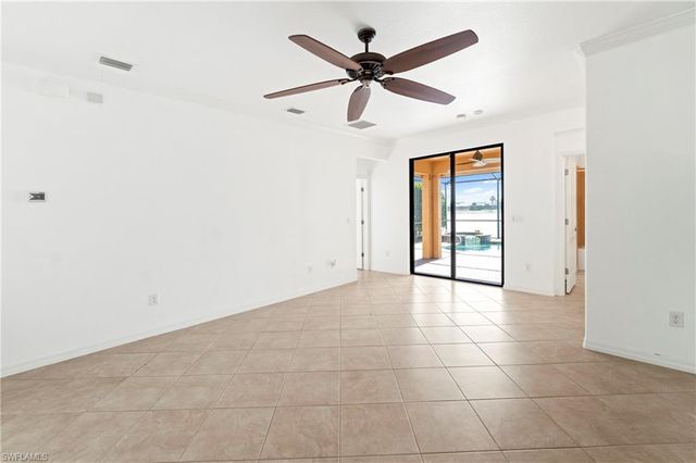 2769 Via Piazza LOOP, Fort Myers, FL 33905