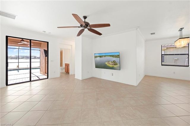 2769 Via Piazza LOOP, Fort Myers, FL 33905