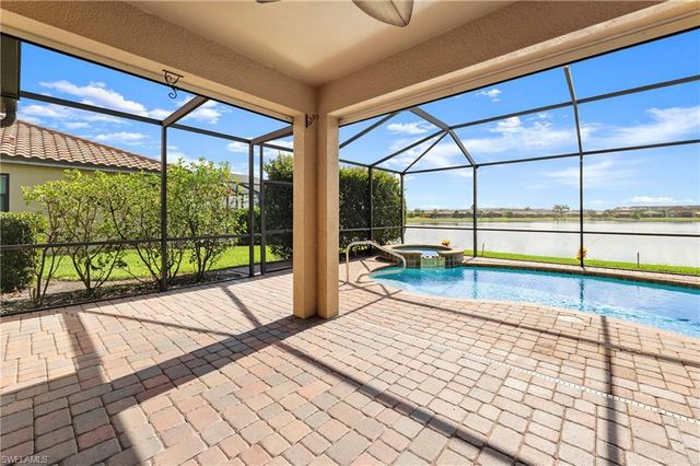 2769 Via Piazza LOOP, Fort Myers, FL 33905