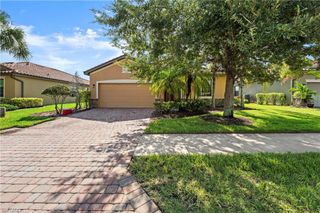 2769 Via Piazza LOOP, Fort Myers, FL 33905