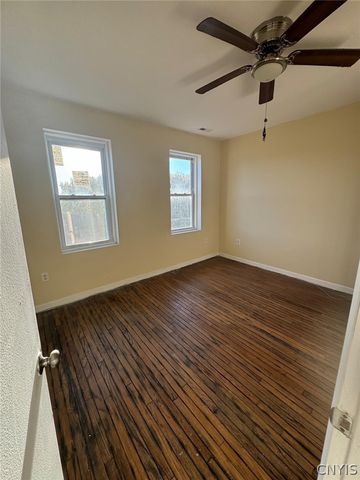 635 East Willow Street, Syracuse, NY 13203