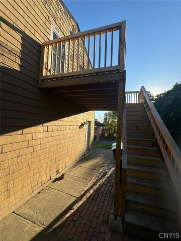 635 East Willow Street, Syracuse, NY 13203