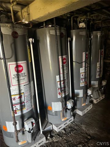 635 East Willow Street, Syracuse, NY 13203