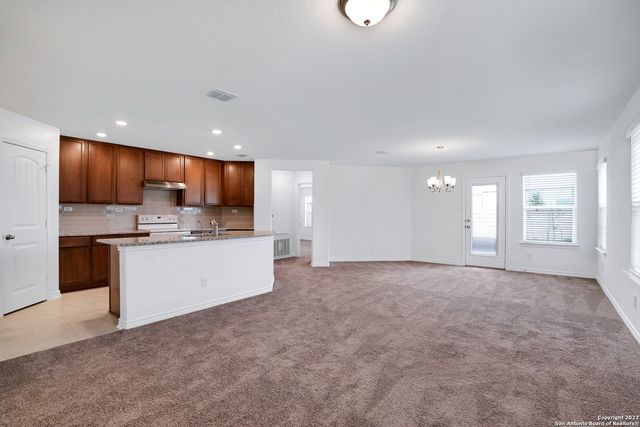 614 EUCHARIS, San Antonio, TX 78245