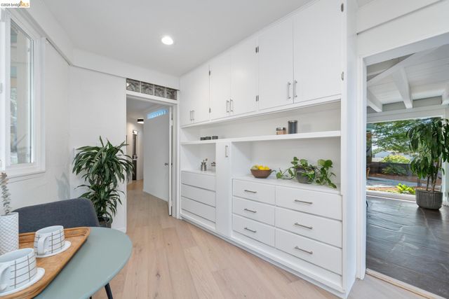 100 Avenida Drive, Berkeley, CA 94708