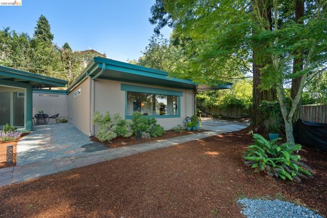 100 Avenida Drive, Berkeley, CA 94708