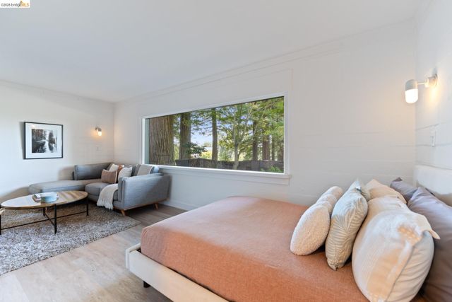 100 Avenida Drive, Berkeley, CA 94708