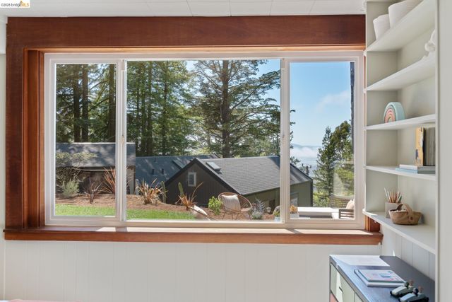100 Avenida Drive, Berkeley, CA 94708