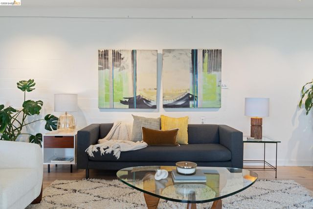 100 Avenida Drive, Berkeley, CA 94708