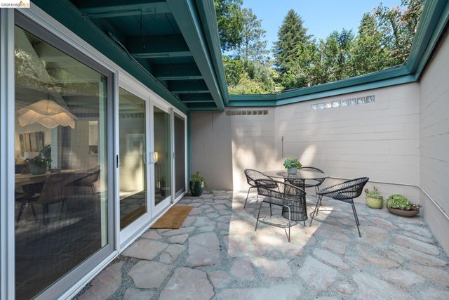 100 Avenida Drive, Berkeley, CA 94708