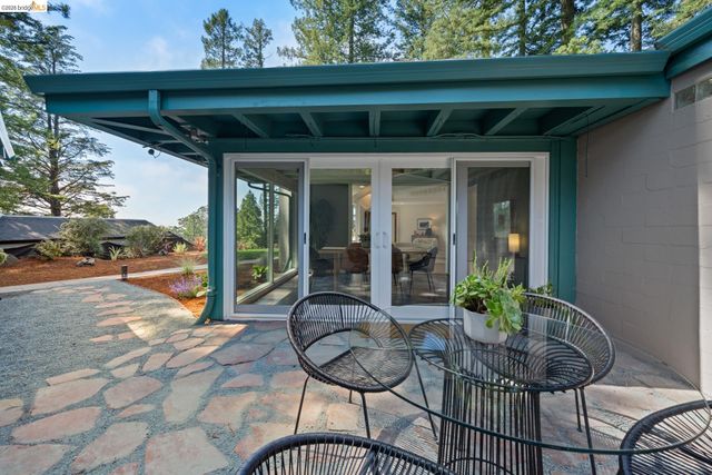100 Avenida Drive, Berkeley, CA 94708