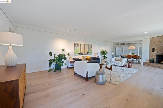 100 Avenida Drive, Berkeley, CA 94708
