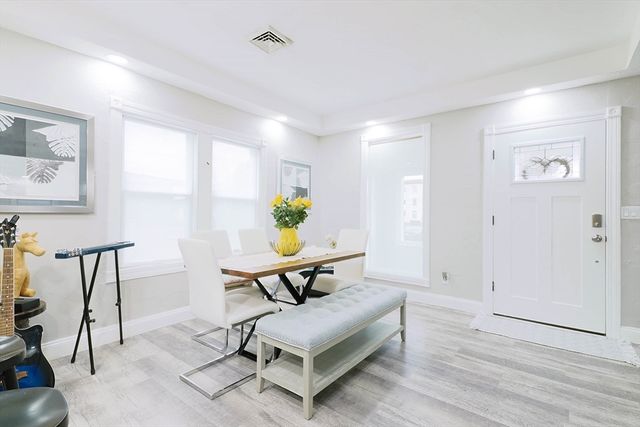 41 Sullivan St, Chicopee, MA 01020
