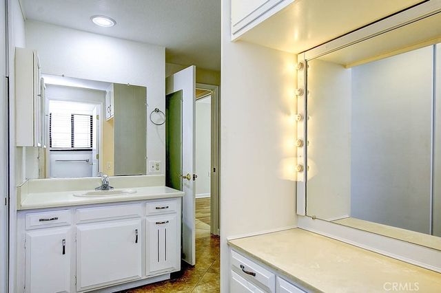 902 Ronda Sevilla B, Laguna Woods, CA 92637