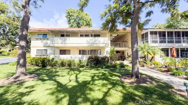 902 Ronda Sevilla B, Laguna Woods, CA 92637