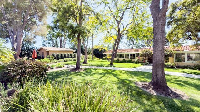 902 Ronda Sevilla B, Laguna Woods, CA 92637