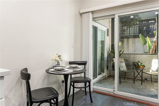 2542 W MacArthur Boulevard 143, Santa Ana, CA 92704