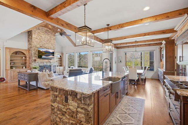 160 Wood Poppy View, Big Canoe, GA 30143