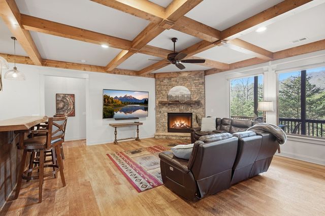 160 Wood Poppy View, Big Canoe, GA 30143