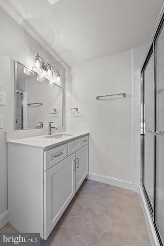 196 SUNNY JIM DR, Medford, NJ 08055