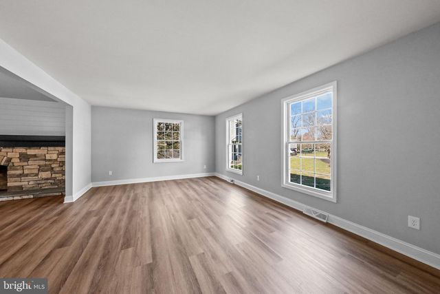 196 SUNNY JIM DR, Medford, NJ 08055