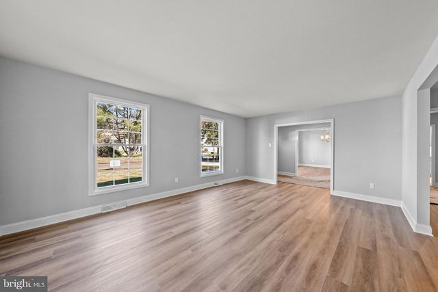 196 SUNNY JIM DR, Medford, NJ 08055