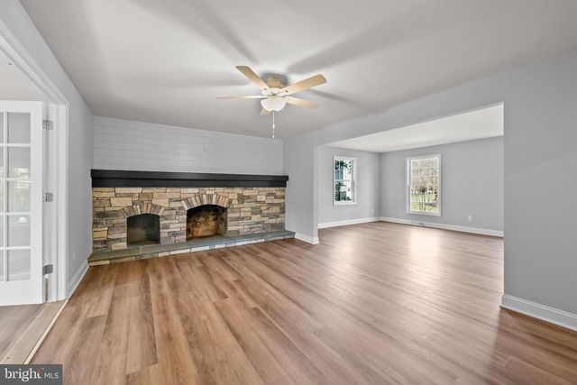 196 SUNNY JIM DR, Medford, NJ 08055