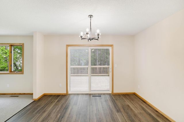 8128 Dawn Avenue, Inver Grove Heights, MN 55076