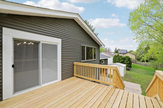 8128 Dawn Avenue, Inver Grove Heights, MN 55076