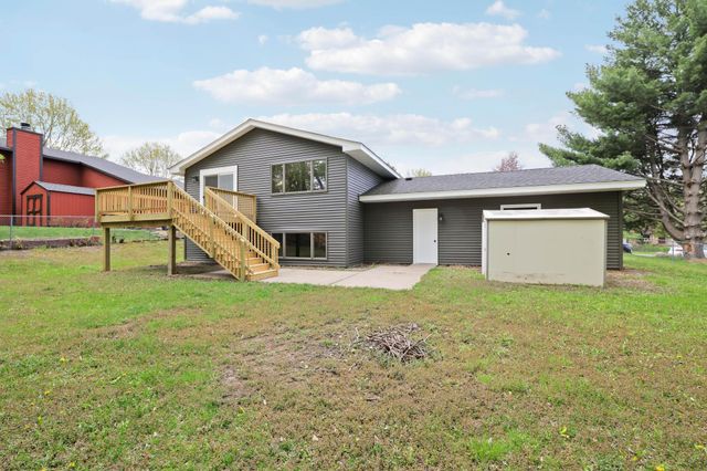 8128 Dawn Avenue, Inver Grove Heights, MN 55076