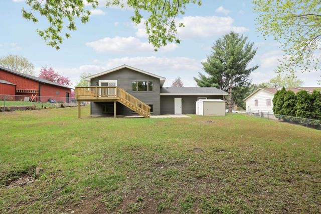 8128 Dawn Avenue, Inver Grove Heights, MN 55076