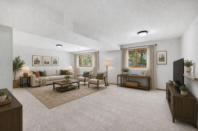 8128 Dawn Avenue, Inver Grove Heights, MN 55076