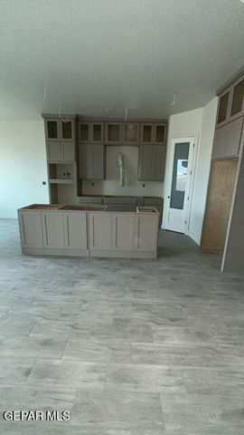 3904 Surmise Street, El Paso, TX 79938