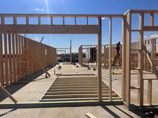 3904 Surmise Street, El Paso, TX 79938