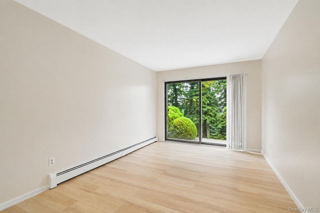 3 Evon Court, Scarsdale, NY 10583