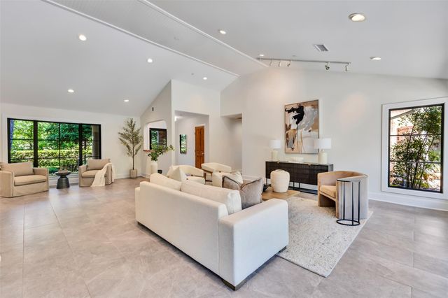 802 Flint River Drive, Houston, TX 77024
