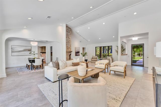 802 Flint River Drive, Houston, TX 77024